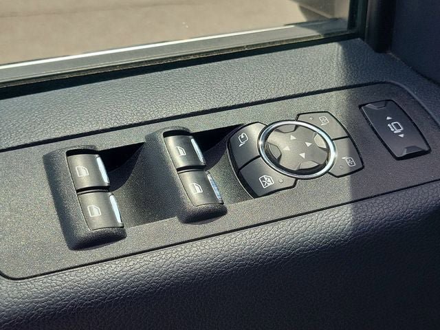 Used 2022 Ford F350 Platinum AWD/4WD image 34