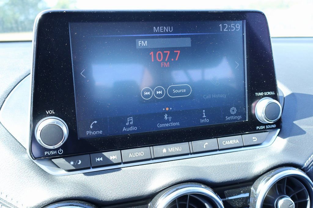 New 2025 Nissan Sentra SV image 5