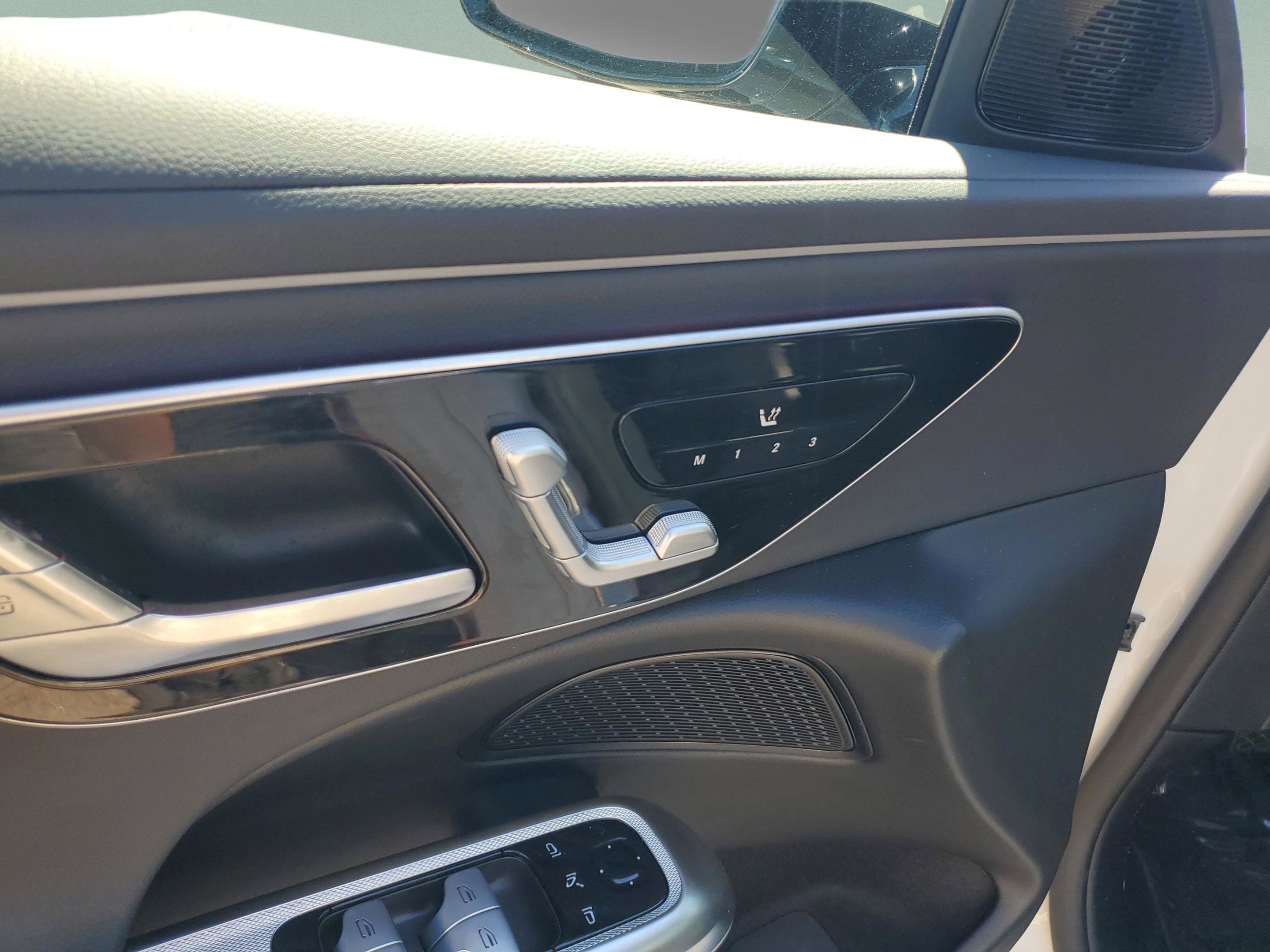 Certified 2025 Mercedes-Benz E 350 4MATIC Sedan image 12