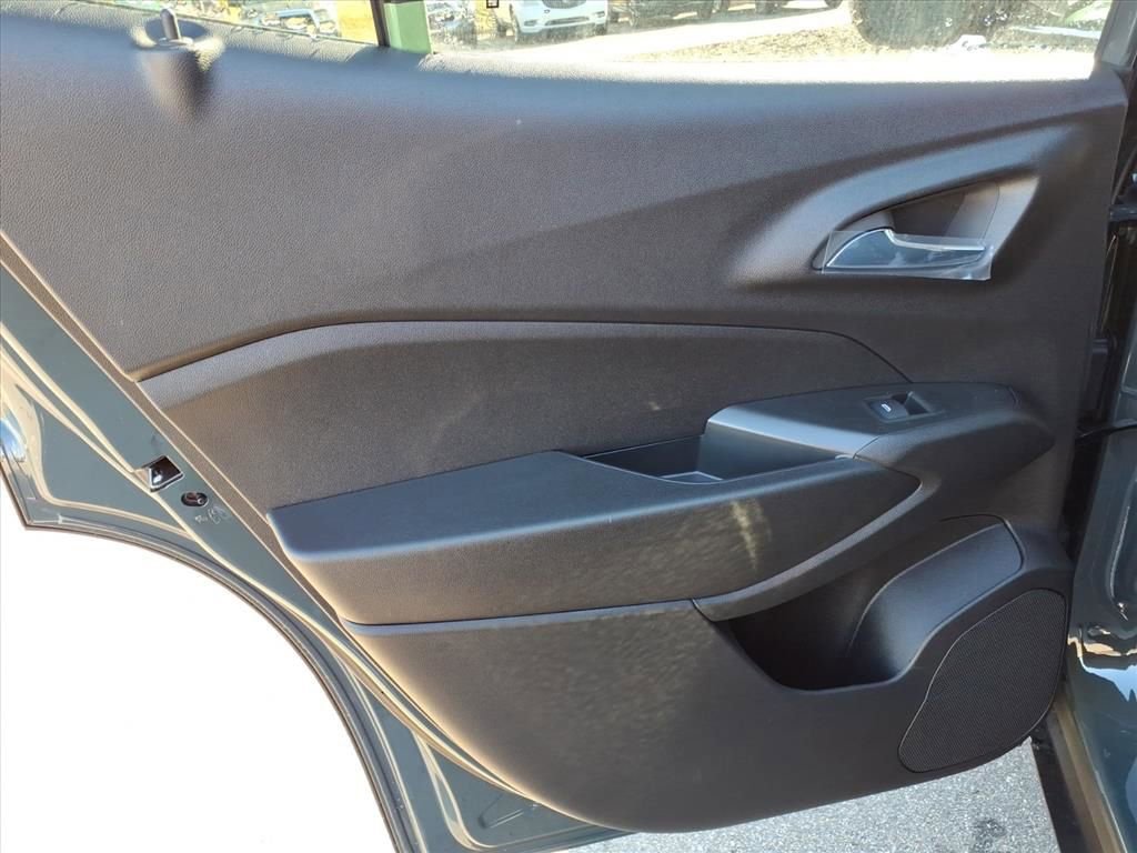 New 2026 Chevrolet Trax LT w/ Driver Confidence Package image 20