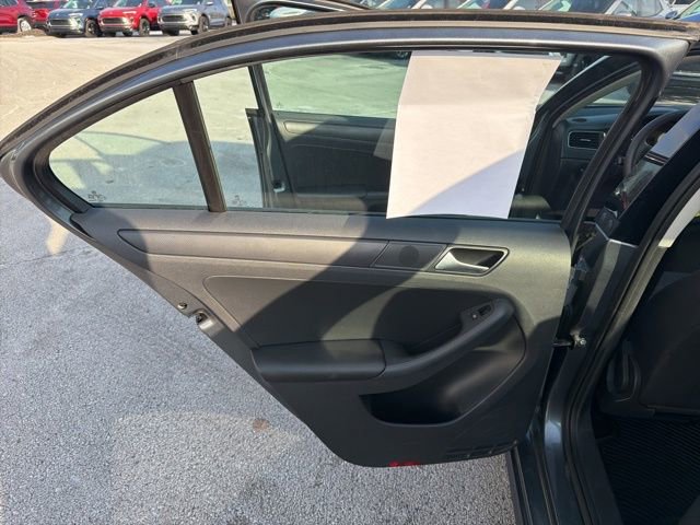 Used 2014 Volkswagen Jetta S image 20