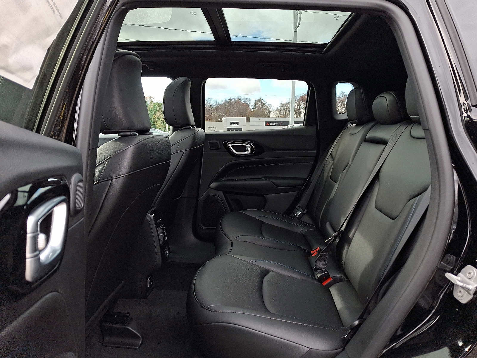 New 2026 Jeep Compass Limited w/ Sun, Sound & Navigation Group AWD/4WD image 6