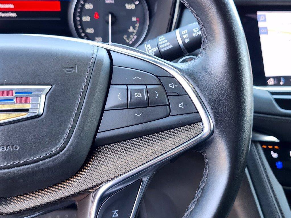 Used 2022 Cadillac XT5 Premium Luxury w/ Platinum Package AWD/4WD image 29