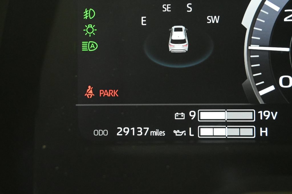 Used 2025 Toyota Sequoia Limited w/ TRD Off-Road Package AWD/4WD image 27