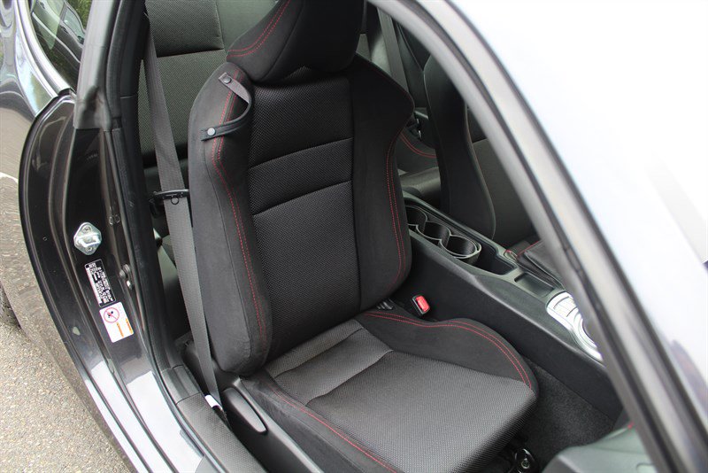Used 2018 Subaru BRZ Premium RWD image 23