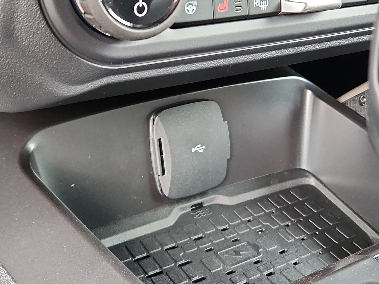 New 2024 Ford Bronco Outer Banks image 18