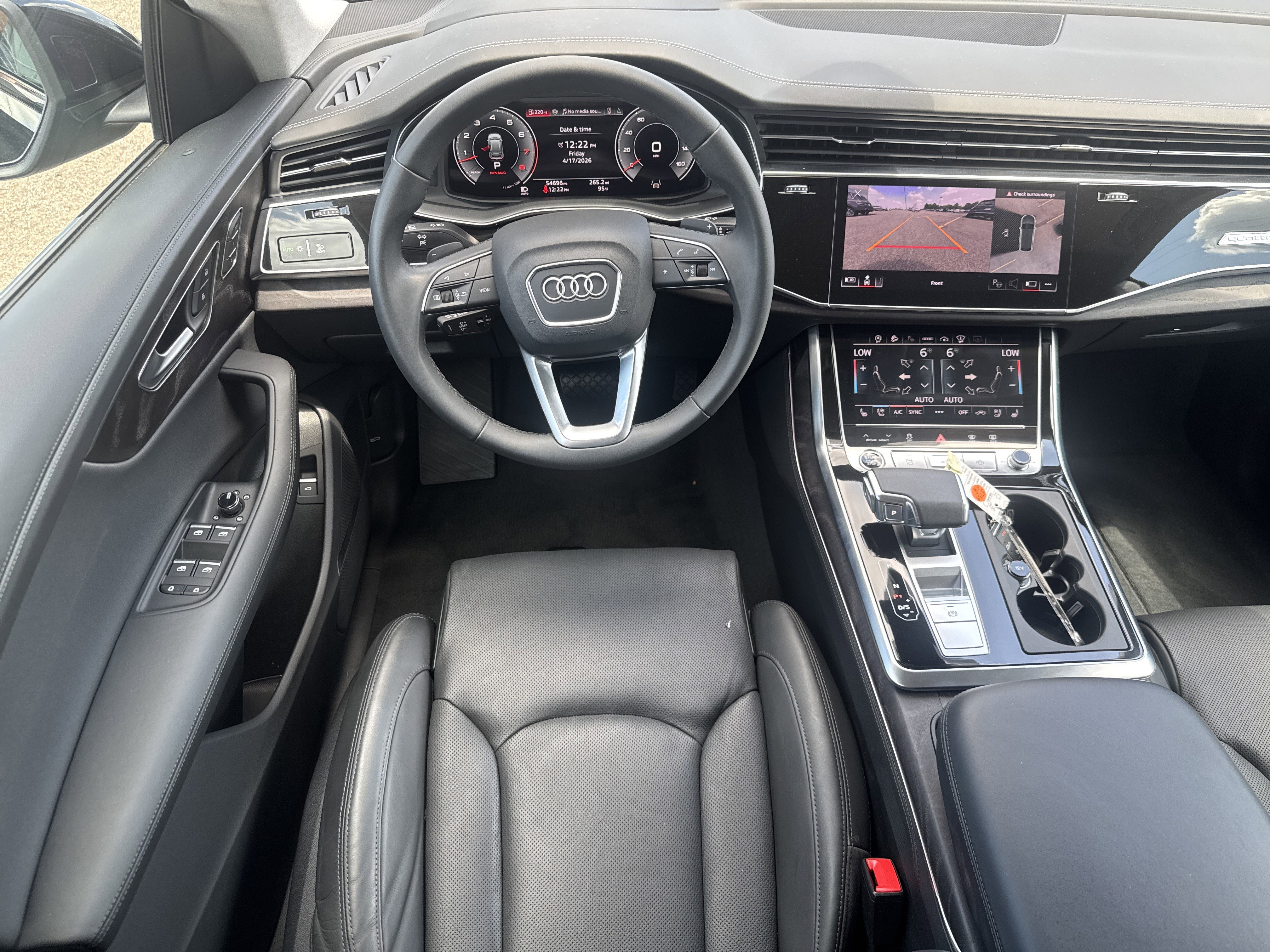 Used 2023 Audi Q8 Prestige AWD/4WD image 5