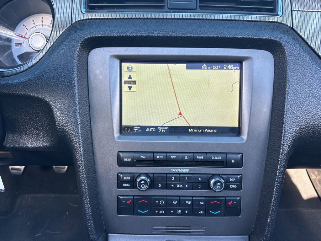 Used 2010 Ford Mustang GT Premium image 28