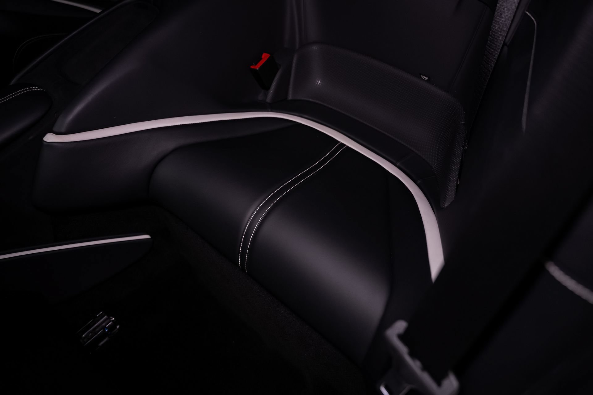 Used 2021 Ferrari Roma RWD image 70