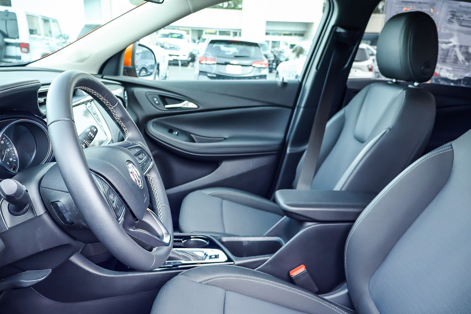 Used 2023 Buick Encore GX Preferred FWD image 12