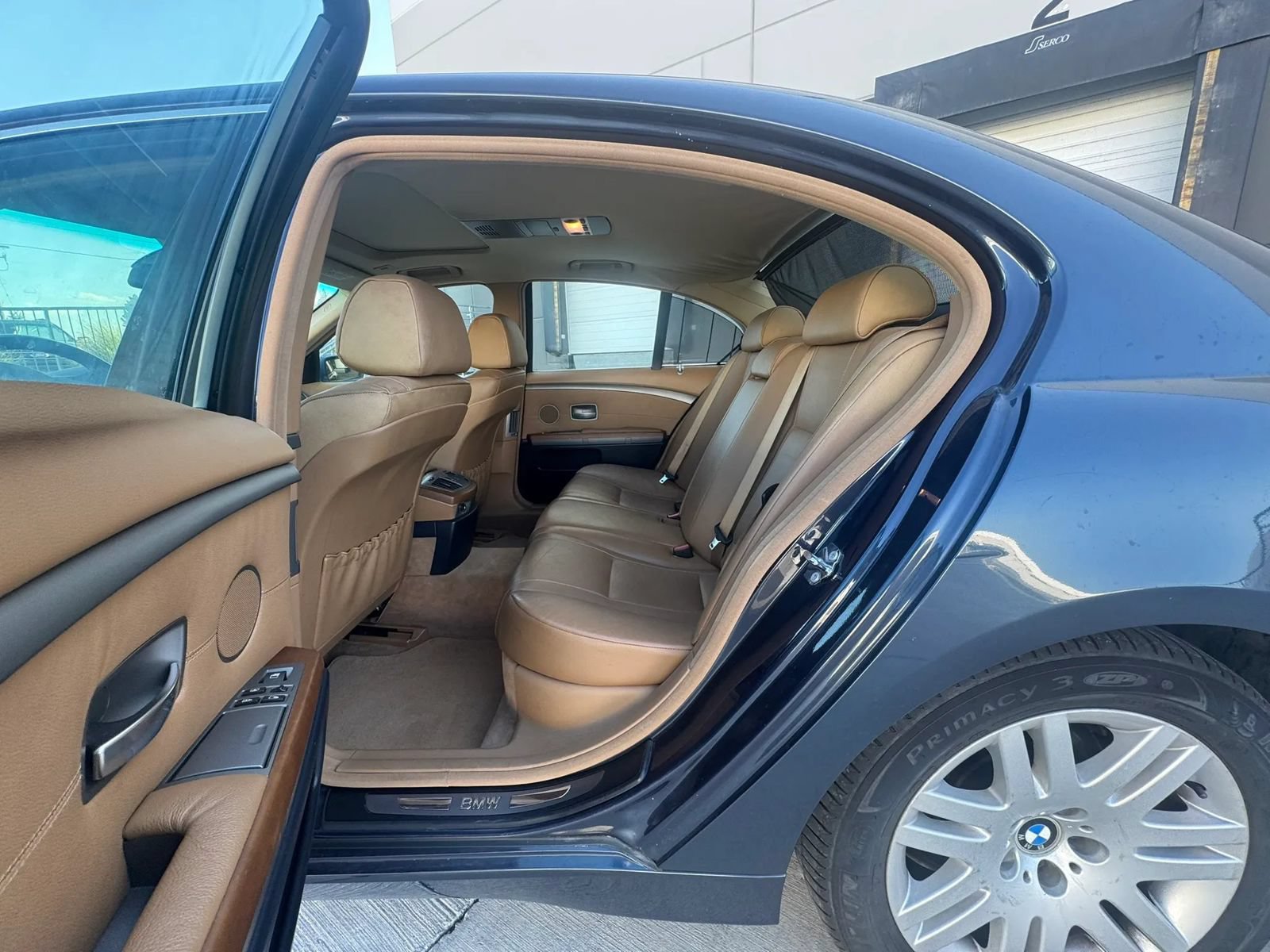 Used 2002 BMW 745i RWD image 13