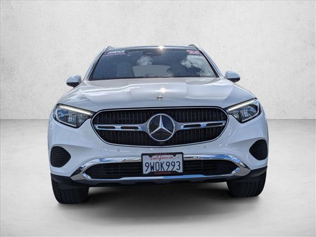 Used 2026 Mercedes-Benz GLC 300 4MATIC image 2