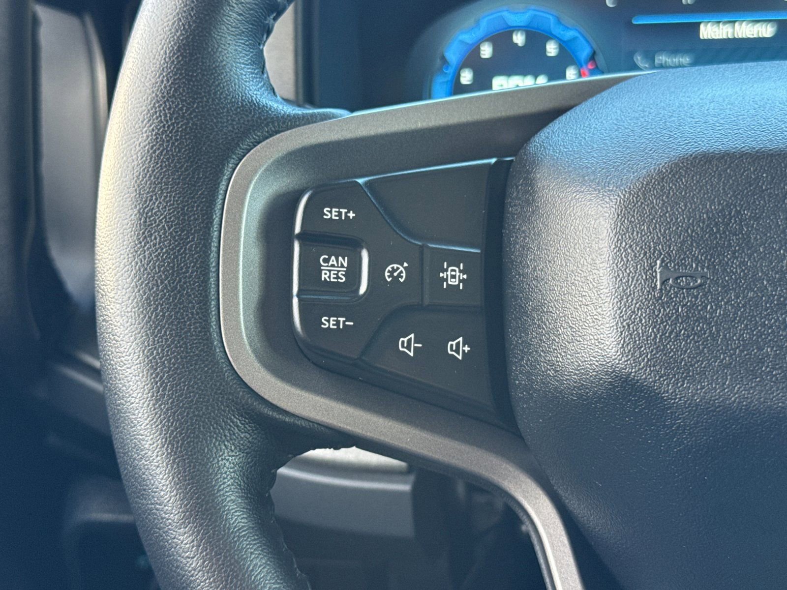 Used 2025 Ford Bronco Badlands image 28