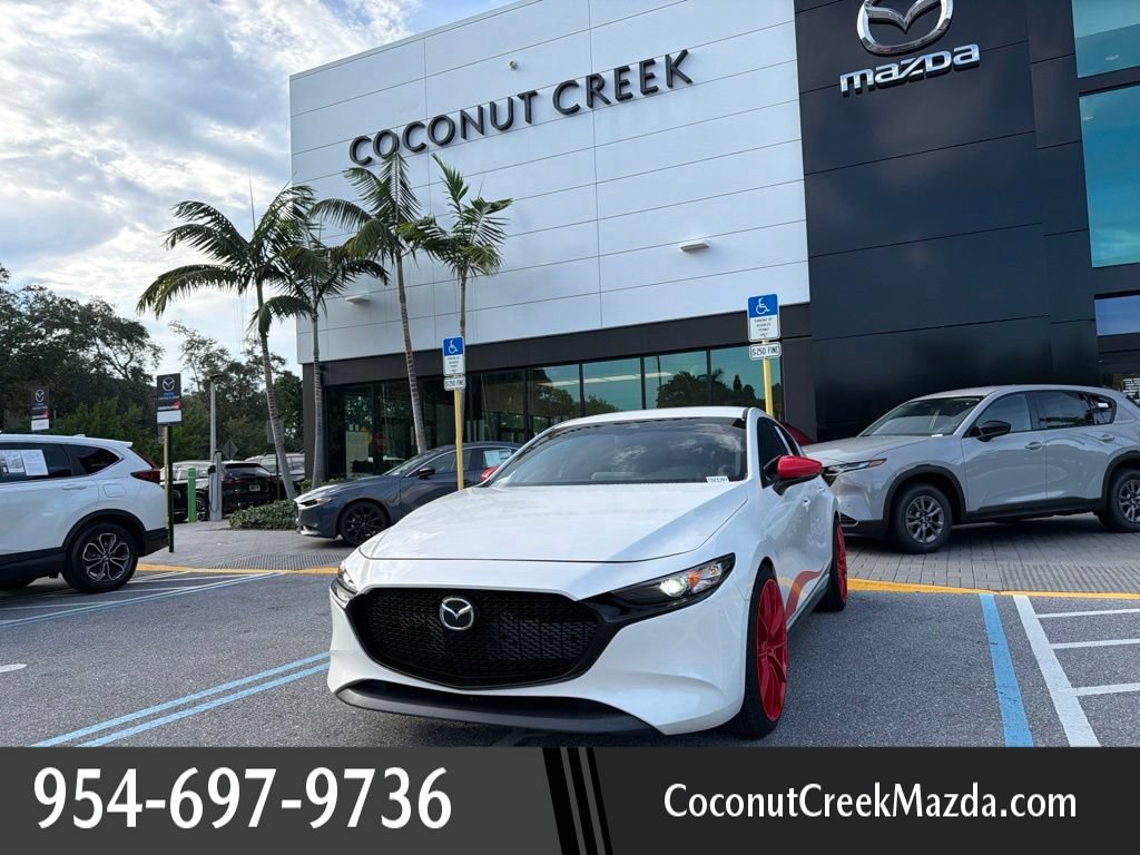 Used 2019 MAZDA MAZDA3 Hatchback w/ Preferred Package