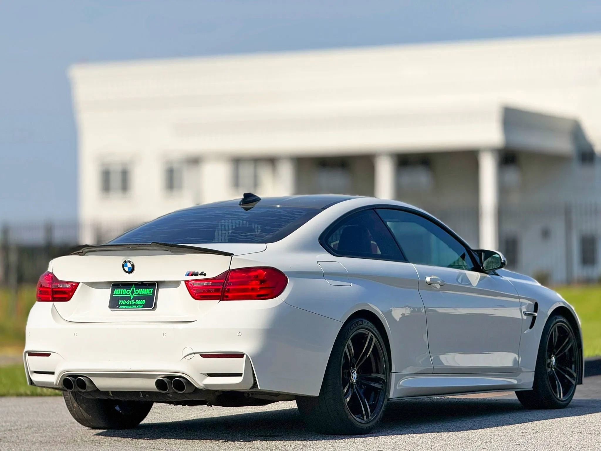 Used 2016 BMW M4 Coupe RWD image 12