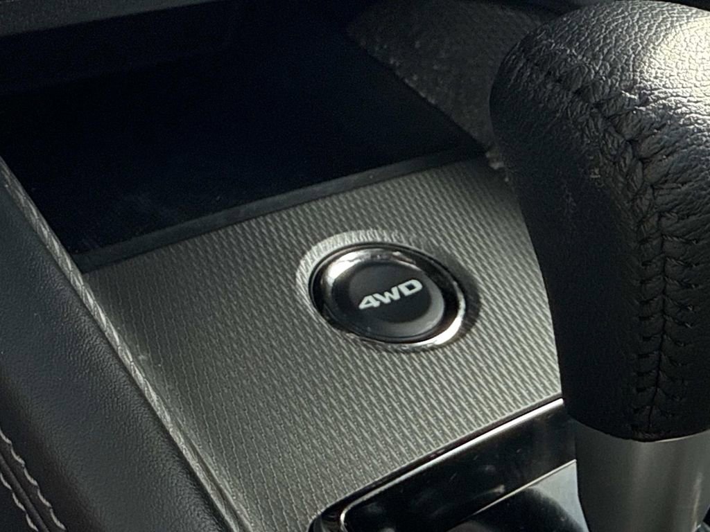 Used 2025 Mitsubishi Outlander Sport SEL image 27