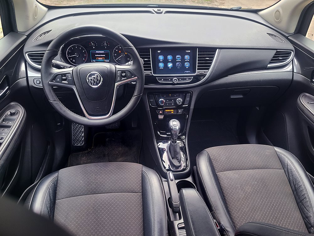 Used 2017 Buick Encore Preferred image 29