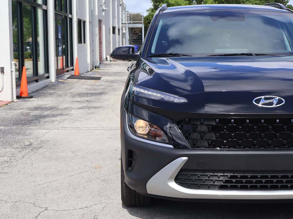 Used 2023 Hyundai Kona SEL w/ Cargo Package AWD/4WD image 12