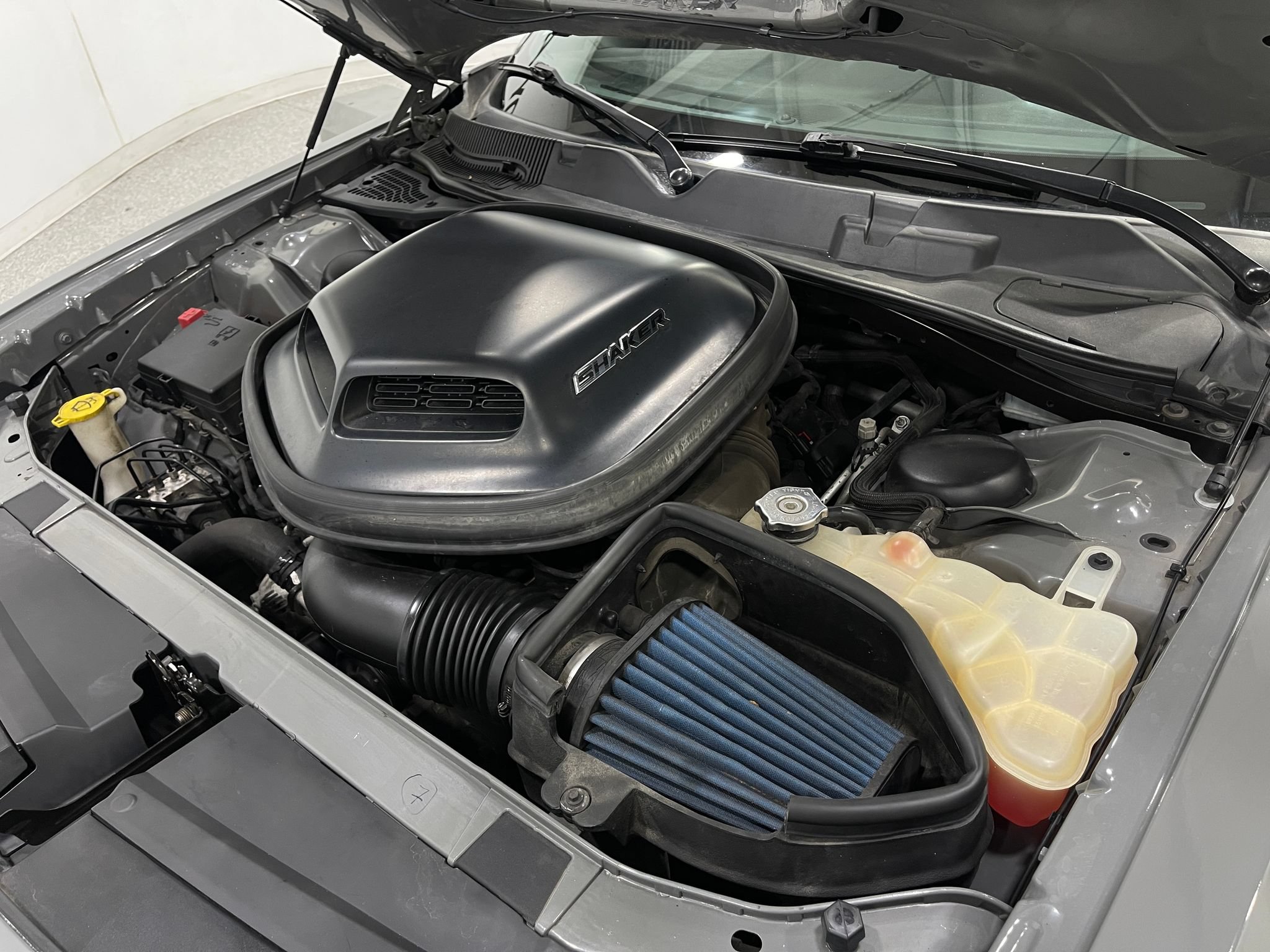 Used 2018 Dodge Challenger R/T RWD image 25