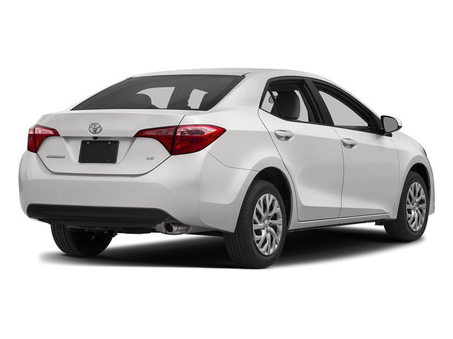 Used 2018 Toyota Corolla LE FWD image 2