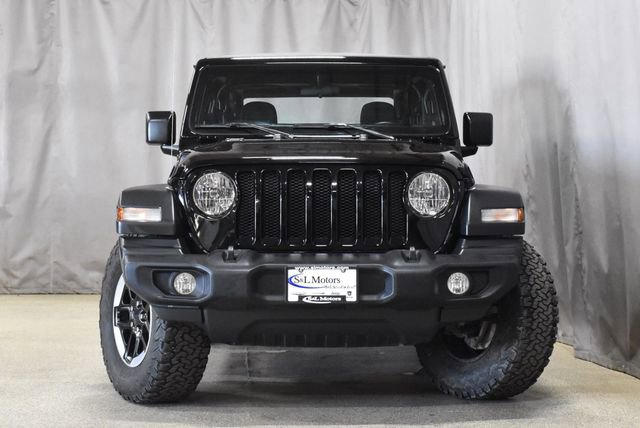 Used 2023 Jeep Wrangler Sport image 4