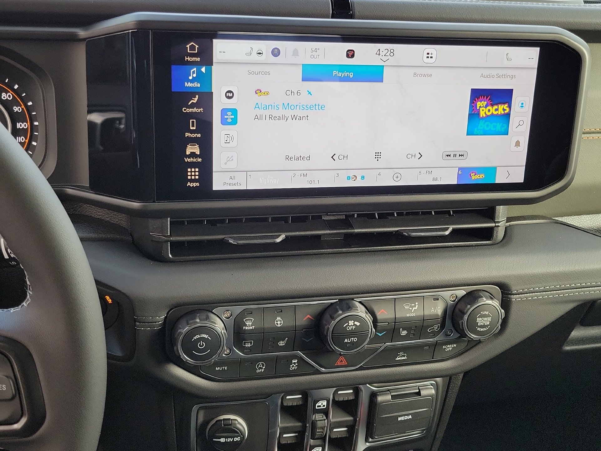 New 2026 Jeep Gladiator Mojave AWD/4WD image 8