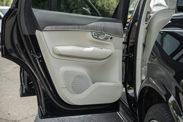 Certified 2023 Volvo XC90 B6 Plus w/ Protection Package Premier AWD/4WD image 38