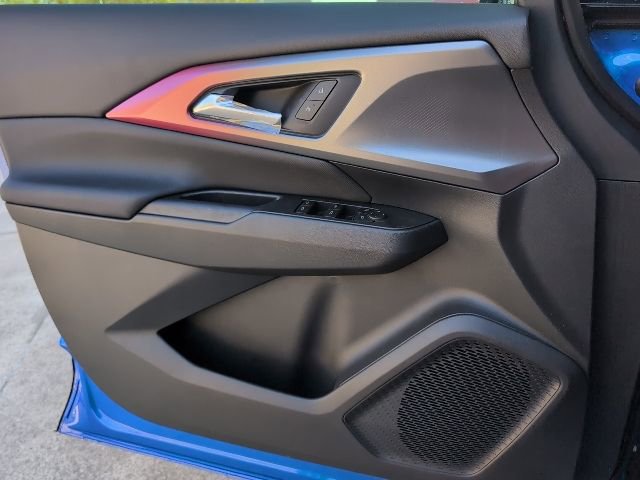New 2026 Chevrolet Equinox EV RS FWD image 15