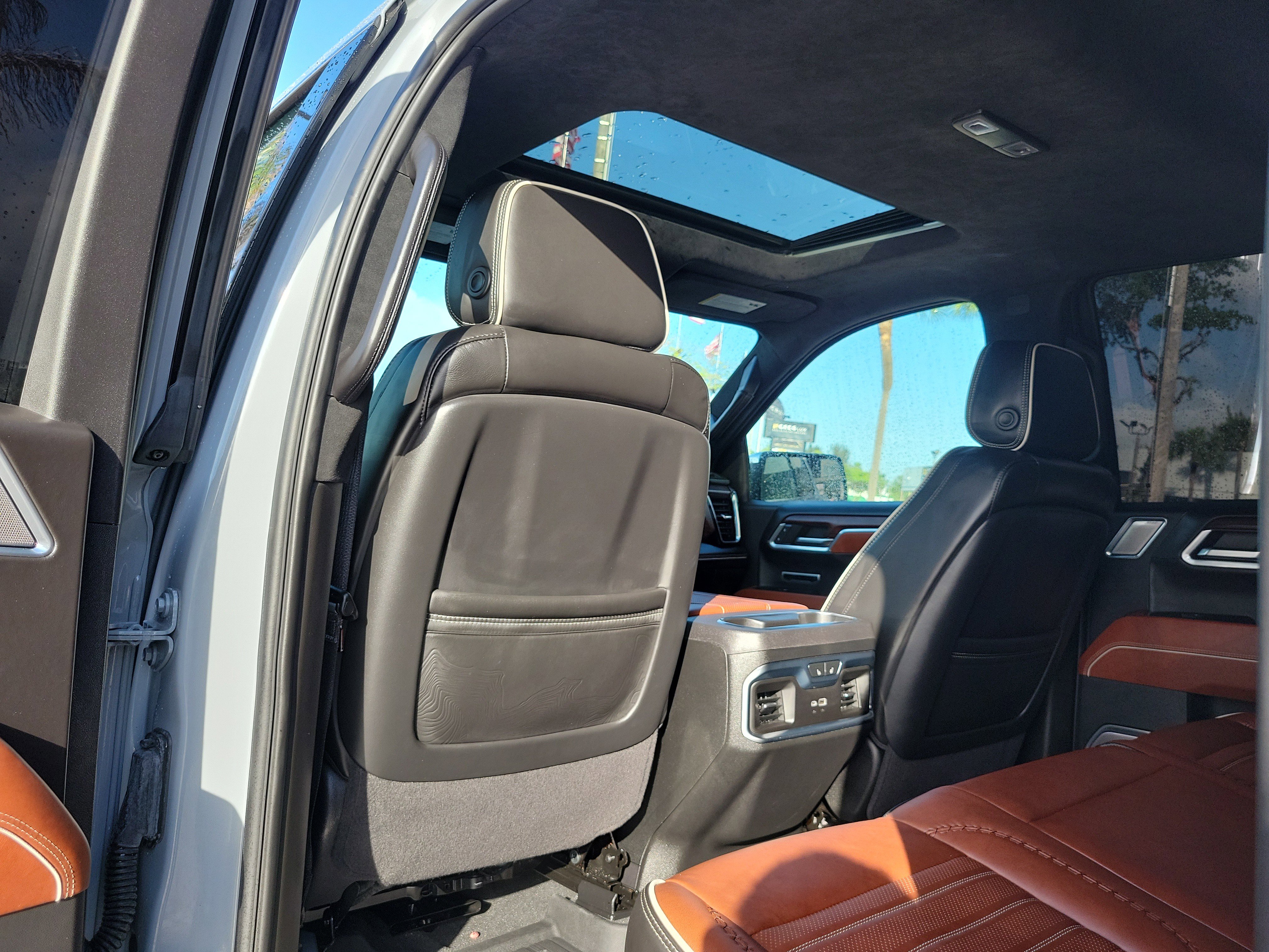 Used 2024 GMC Sierra 1500 Denali Ultimate image 16