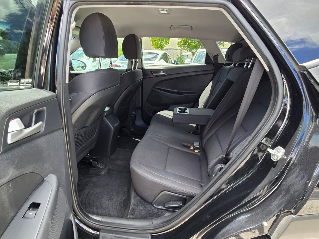 Used 2021 Hyundai Tucson Value w/ Winter Weather Package FWD image 14
