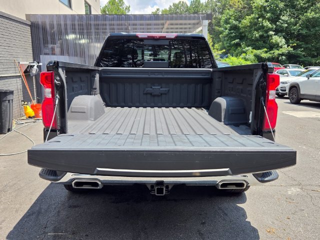 Used 2022 Chevrolet Silverado 1500 LTZ w/ LTZ Premium Package AWD/4WD image 9
