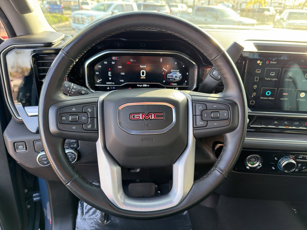 Used 2024 GMC Sierra 1500 SLT image 17