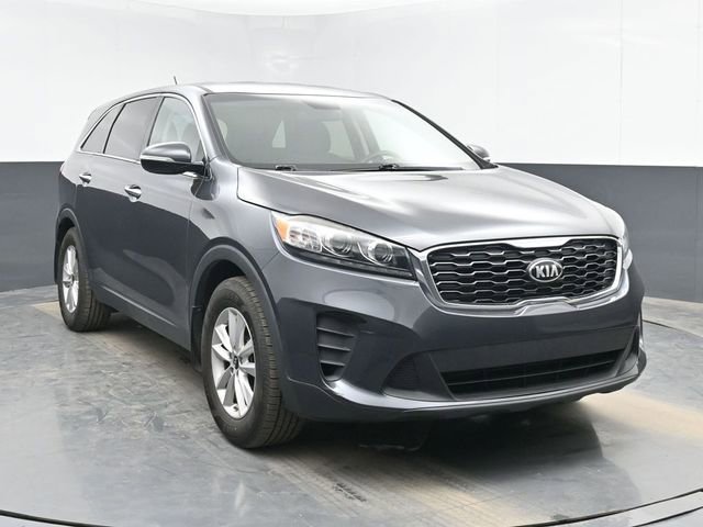 Used 2019 Kia Sorento LX image 2