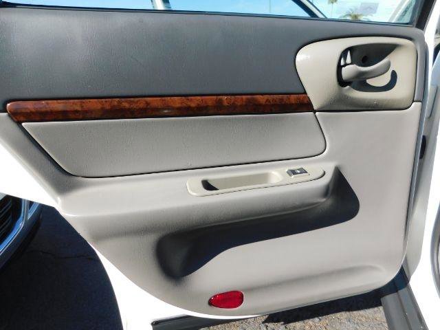 Used 2003 Chevrolet Impala Sedan w/ Preferred Equipment Group image 14