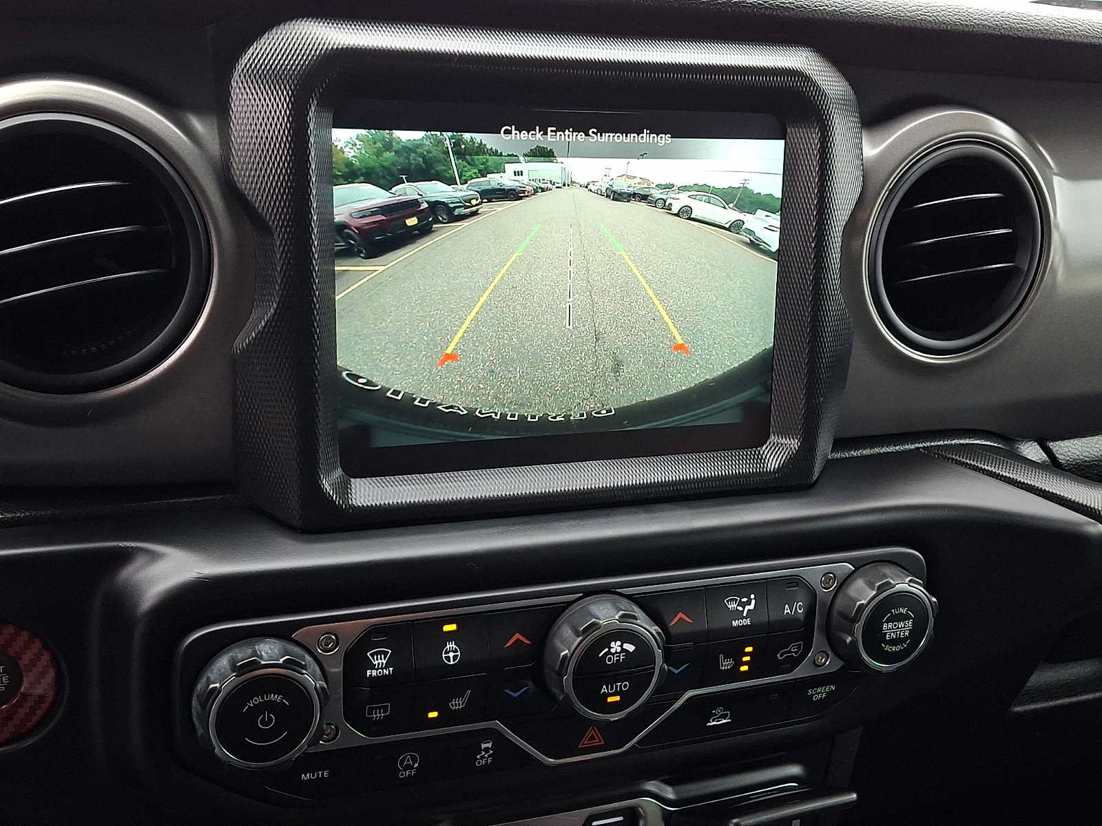 Used 2022 Jeep Wrangler Unlimited Sport AWD/4WD image 19