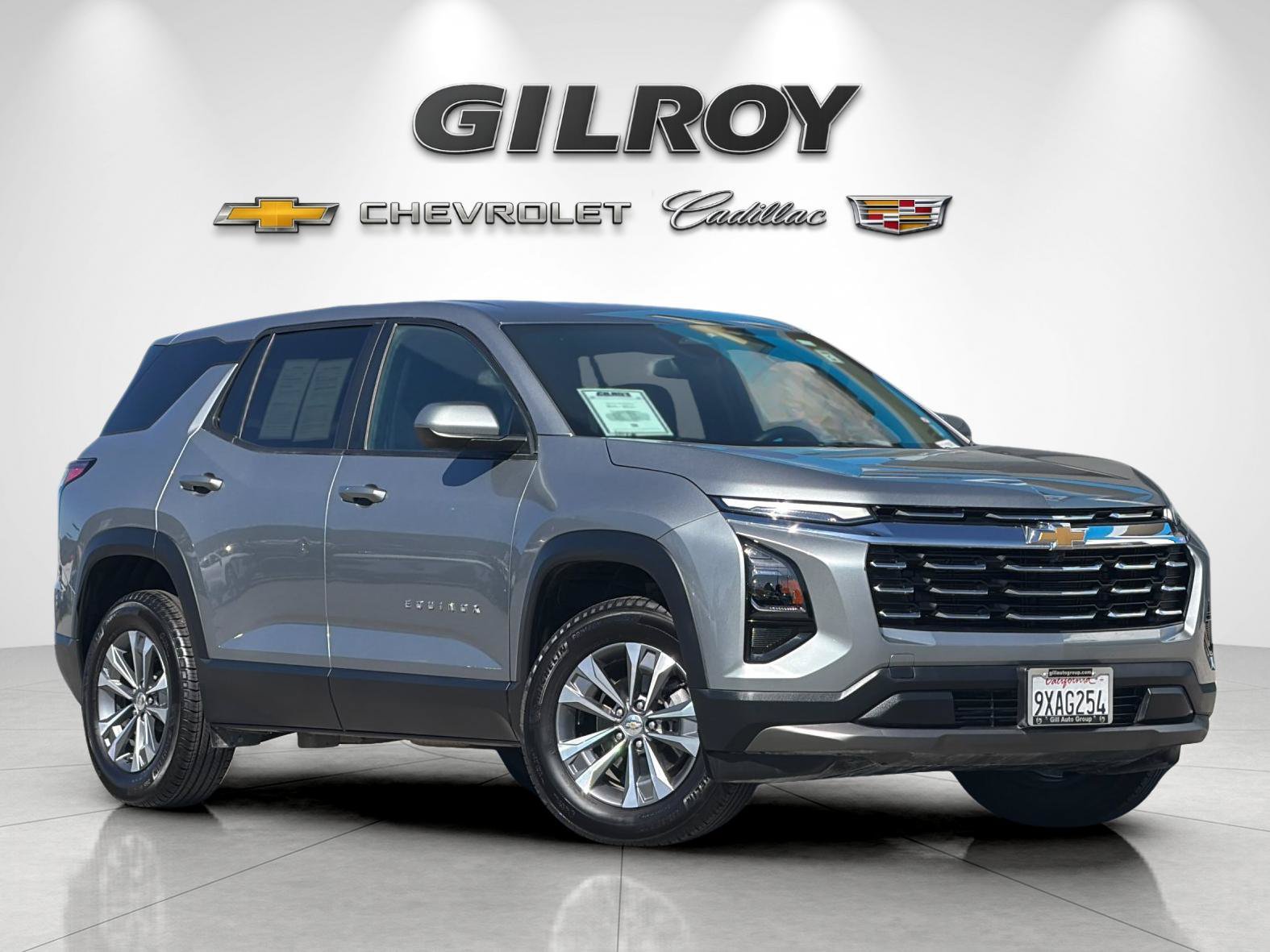 Used 2026 Chevrolet Equinox LT AWD/4WD image 1
