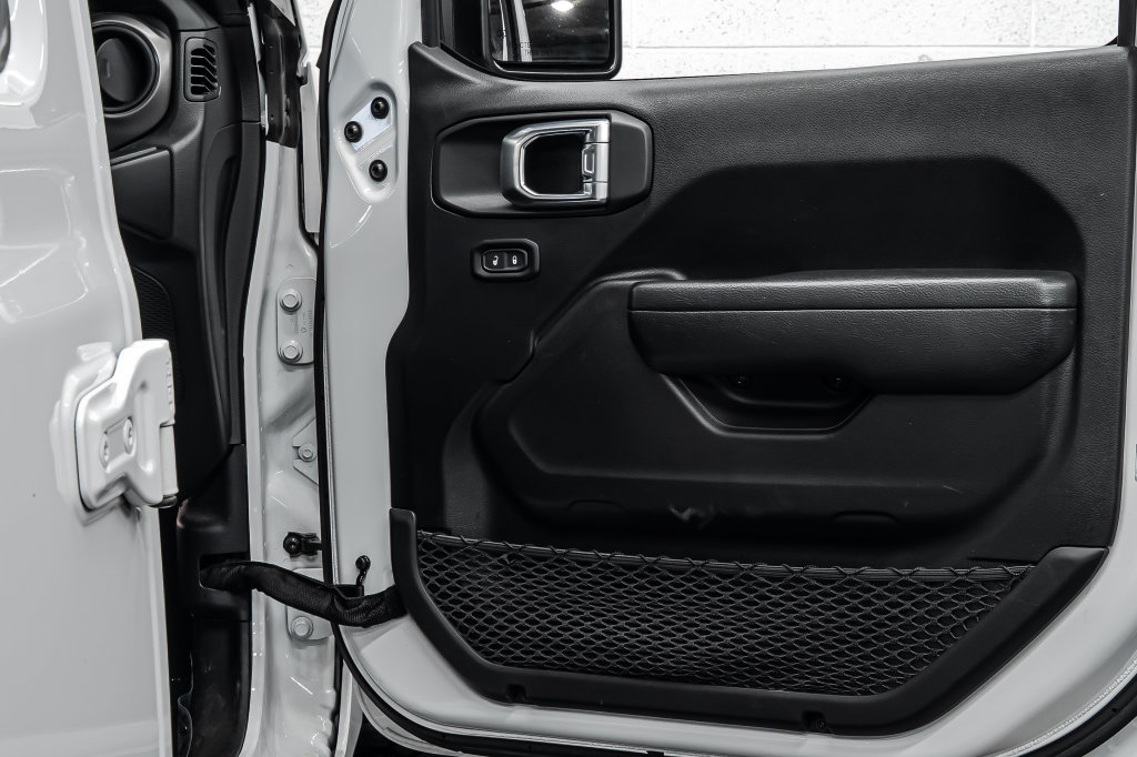 Used 2022 Jeep Wrangler Unlimited Sport AWD/4WD image 18