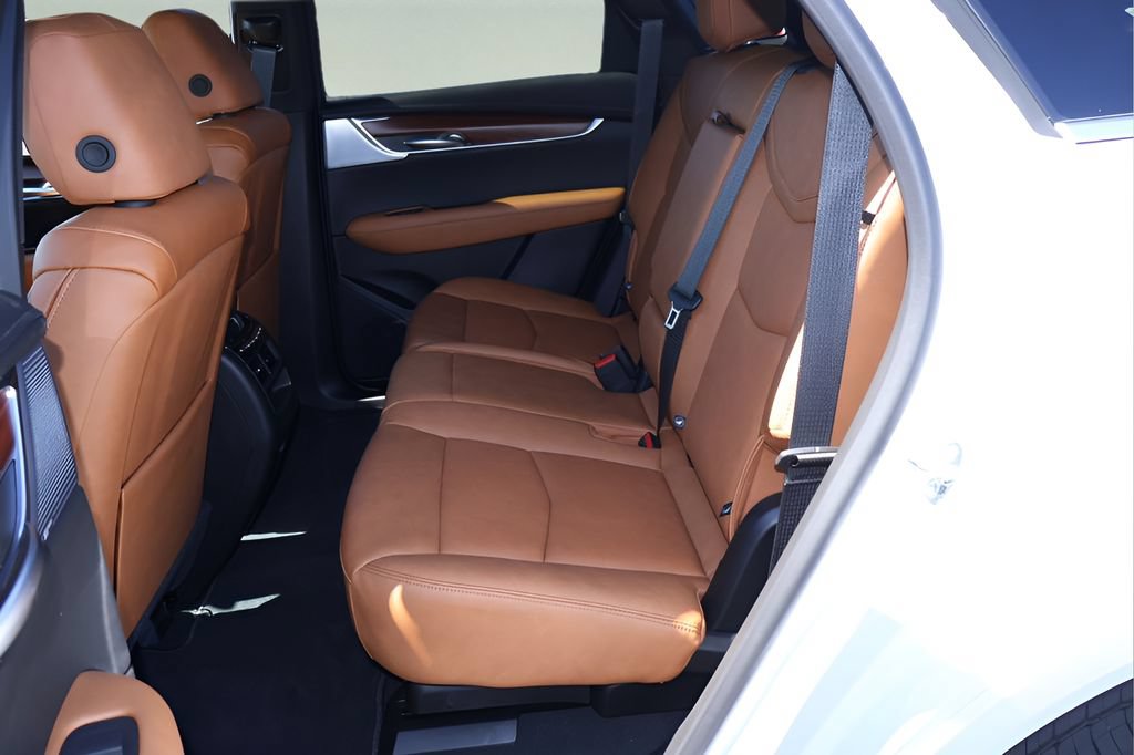 New 2026 Cadillac XT5 Premium Luxury w/ Driver Assist Package FWD image 14