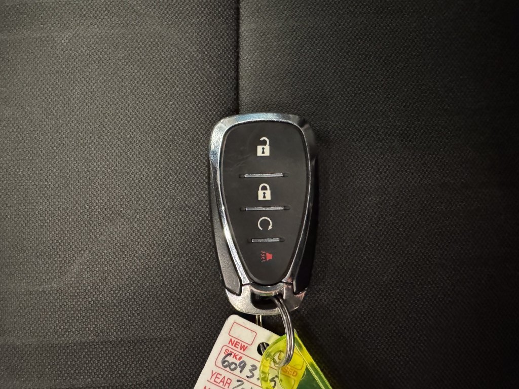 Used 2018 Chevrolet Trax LT w/ LT Convenience Package AWD/4WD image 21