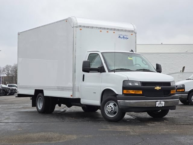New 2025 Chevrolet Express 3500 w/ Power Convenience Package RWD image 2