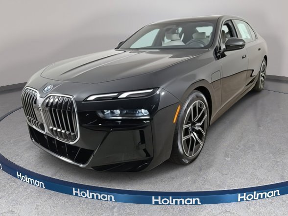 New 2025 BMW 750e xDrive w/ Luxury Rear Seating Package