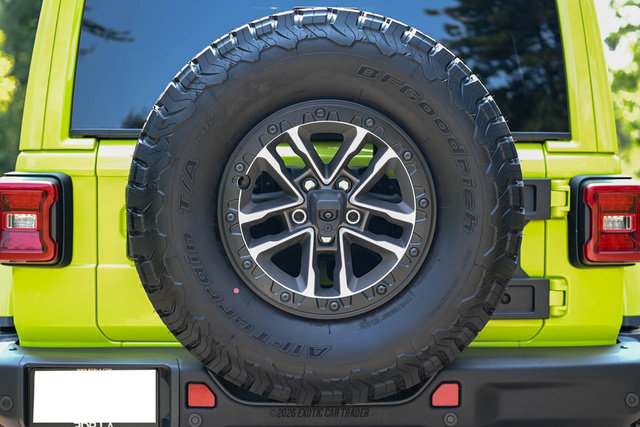Used 2024 Jeep Wrangler Unlimited Rubicon 392 AWD/4WD image 78