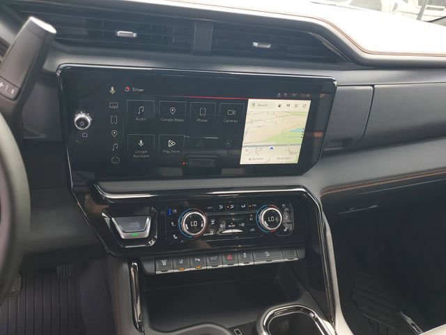 Used 2026 GMC Sierra 2500 AT4 image 16