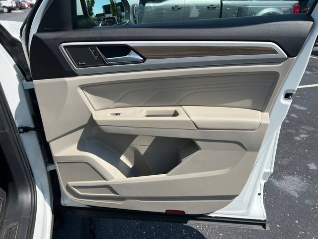 Used 2021 Volkswagen Atlas SEL Premium AWD/4WD image 37