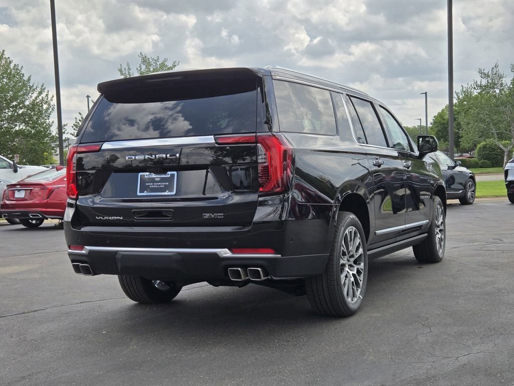 New 2026 GMC Yukon XL Denali w/ Denali Reserve Package AWD/4WD image 4