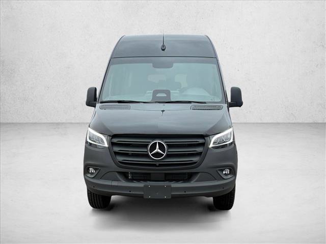 Used 2026 Mercedes-Benz Sprinter 2500 image 2
