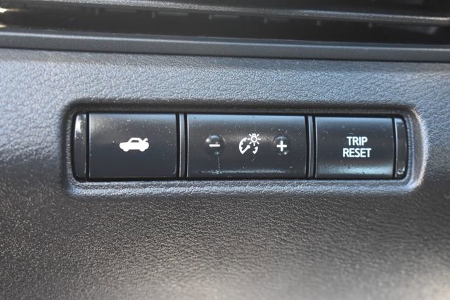 Used 2025 Nissan Altima 2.5 SV image 21