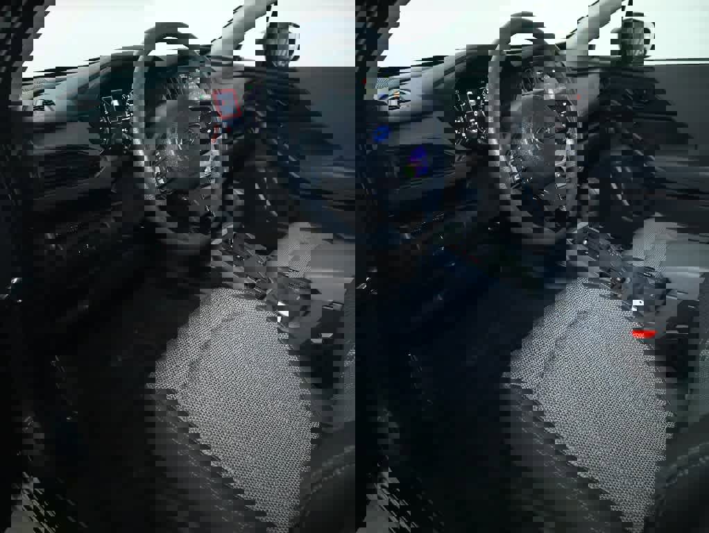 Used 2024 Subaru Crosstrek 2.0i Premium image 17