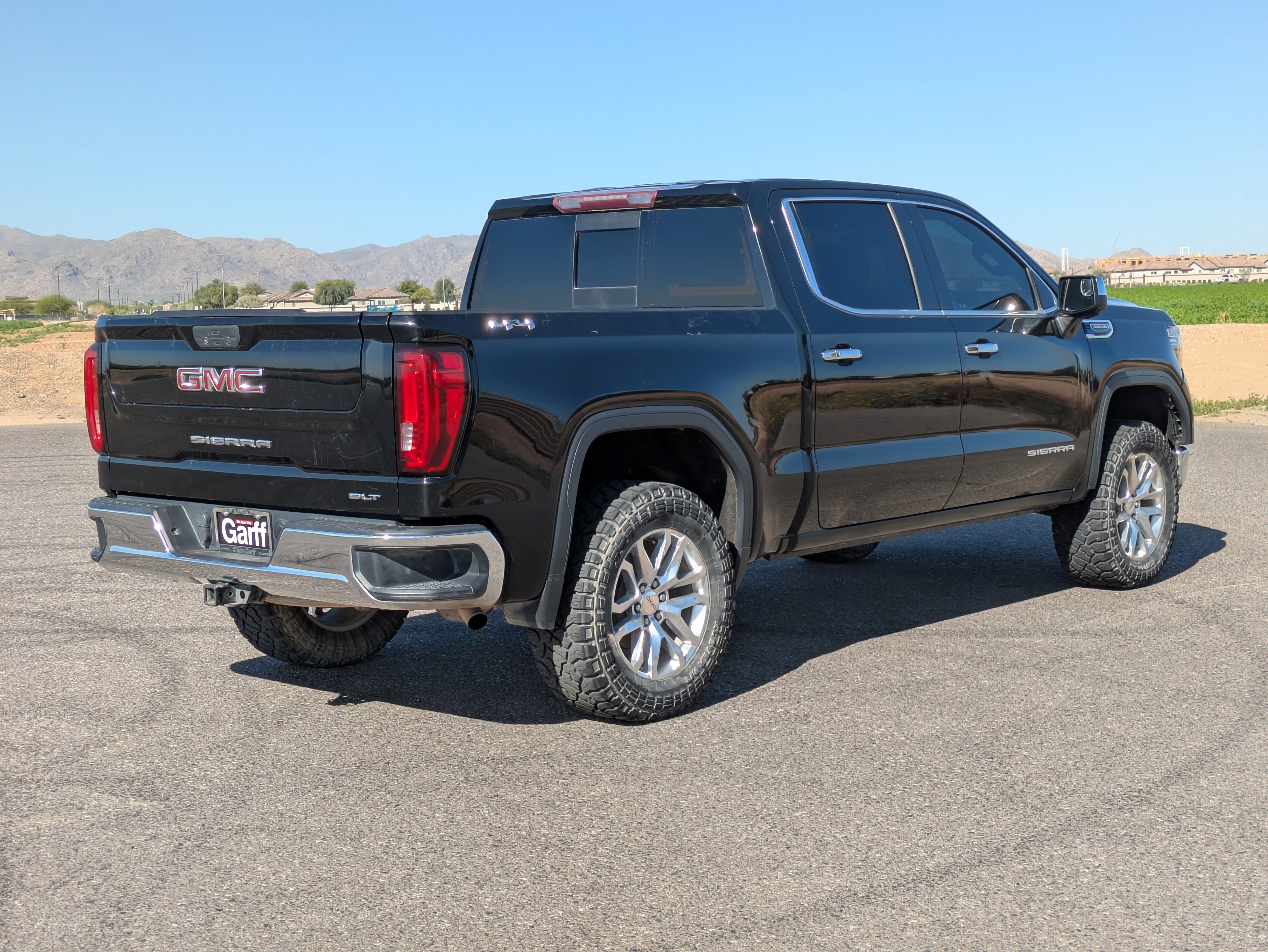 Used 2019 GMC Sierra 1500 SLT w/ SLT Premium Package image 3