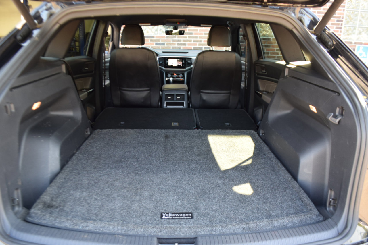 Used 2022 Volkswagen Atlas Cross Sport SE image 36